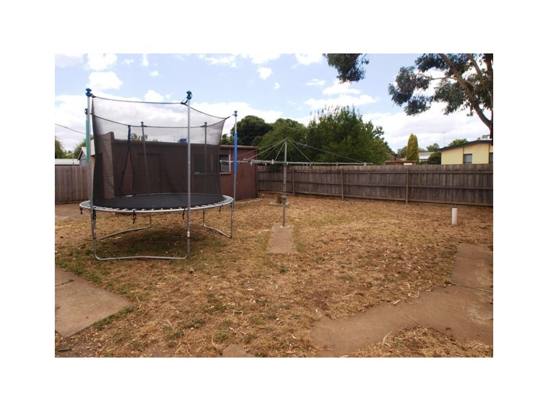 10 Benambra Street, Corio VIC 3214