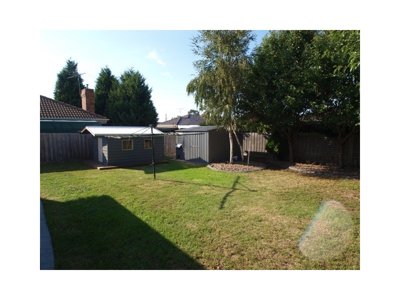 5 Korakin Court, Bell Park VIC 3215