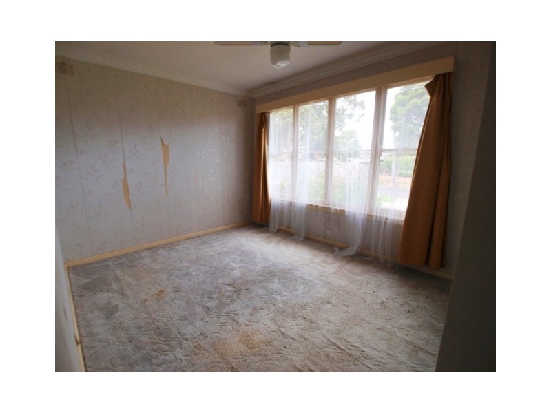 6 Graham Street, Hamlyn Heights VIC 3215