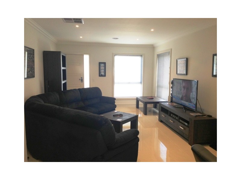 2/32 Spruhan Avenue, Norlane VIC 3214