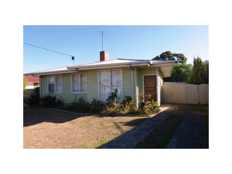 41 Waitara Grove, Norlane VIC 3214