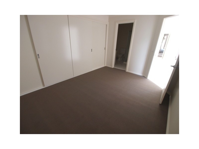 2/79 Bellbird Avenue, Norlane VIC 3214