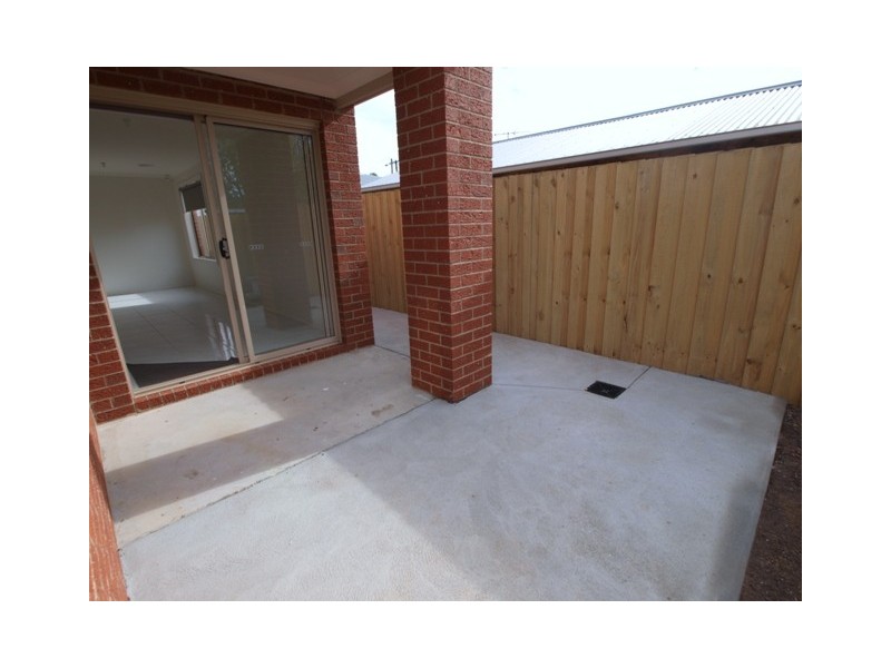 2/79 Bellbird Avenue, Norlane VIC 3214