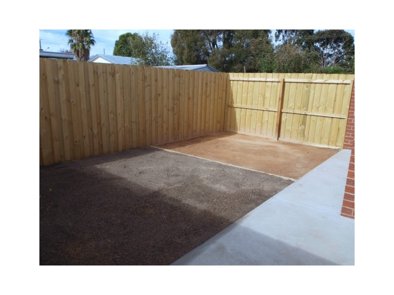 2/79 Bellbird Avenue, Norlane VIC 3214