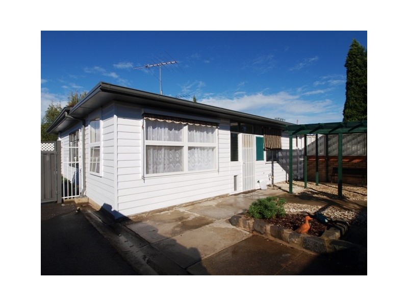13 Rodbrough Crescent, Corio VIC 3214
