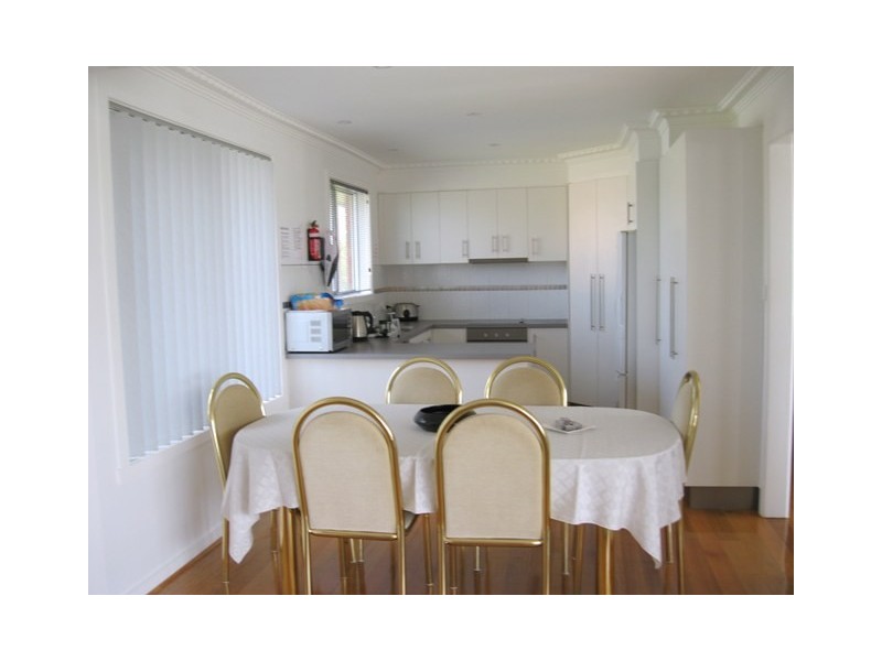 2-3 Alcona court, Bell Park VIC 3215