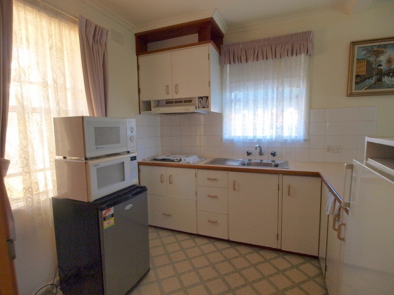 4 Quebec Avenue, Corio VIC 3214