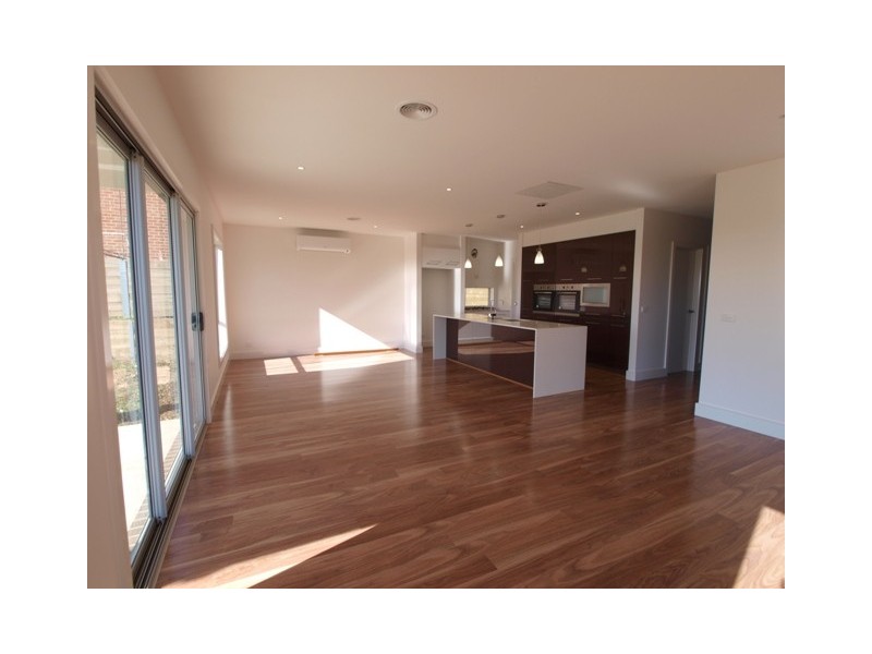 28-30 Valencay Way, Highton VIC 3216