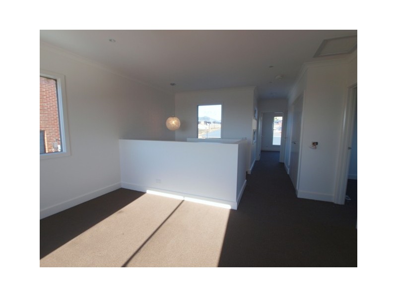 28-30 Valencay Way, Highton VIC 3216