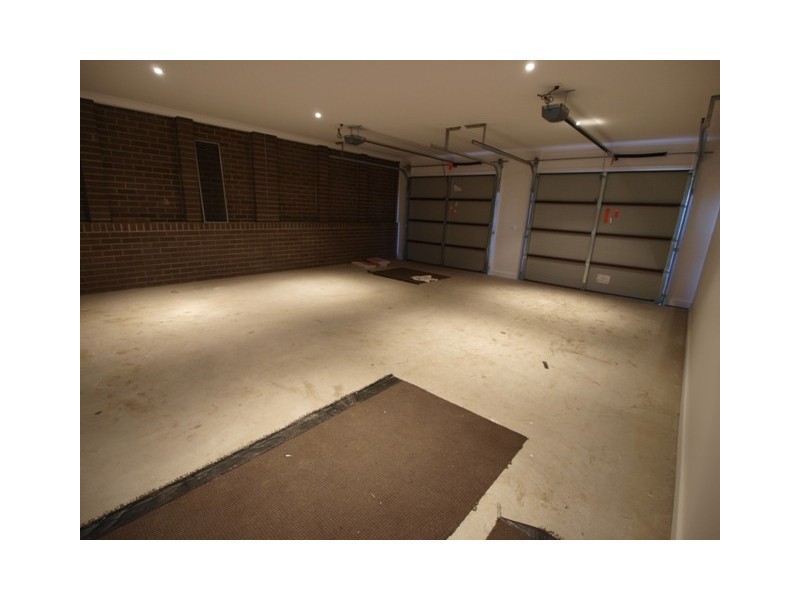 28-30 Valencay Way, Highton VIC 3216