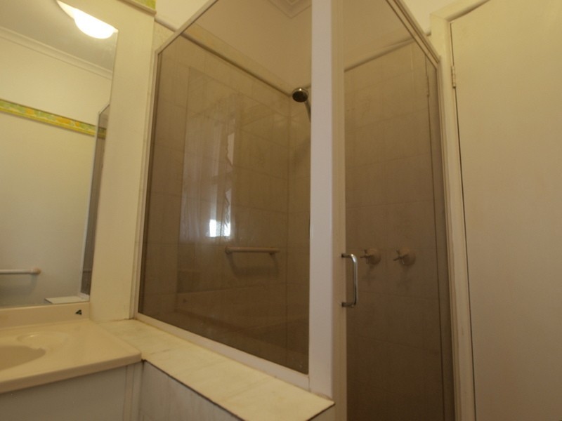 1/20 Dearborn Parade, Corio VIC 3214