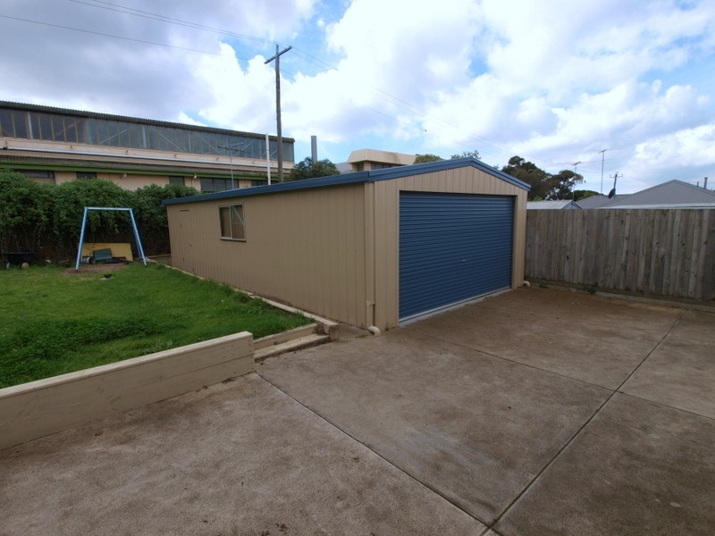 6 Marjorie Avenue, Belmont VIC 3216