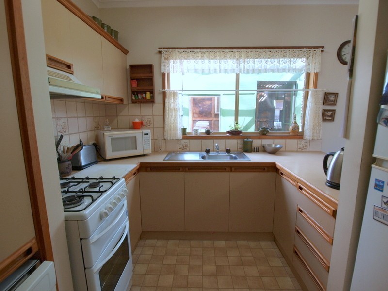 3/50 Vines Road, Hamlyn Heights VIC 3215