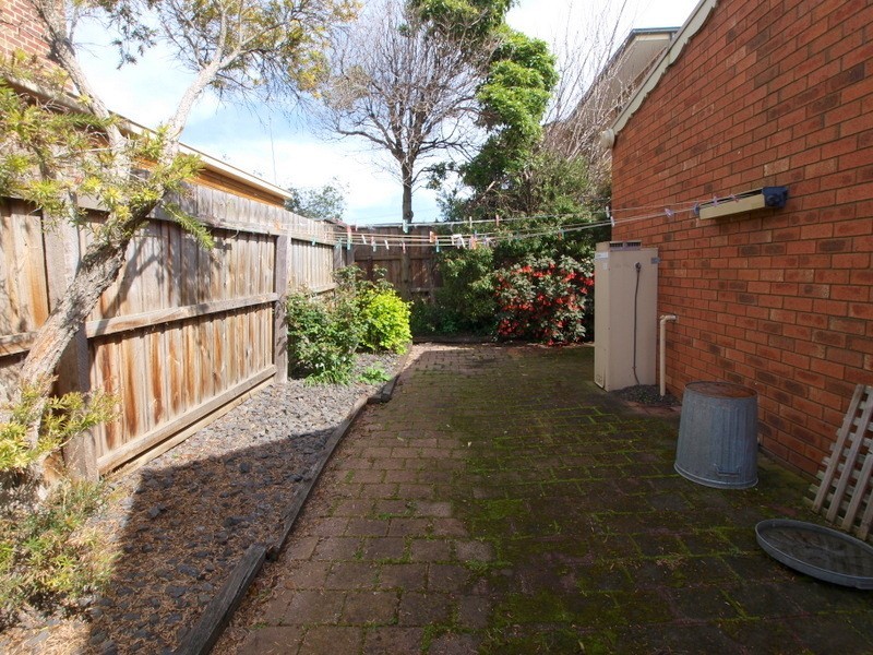 3/50 Vines Road, Hamlyn Heights VIC 3215