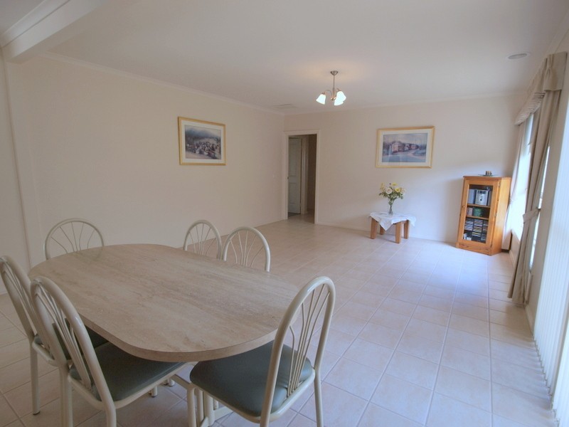 2 Owen Court, Corio VIC 3214