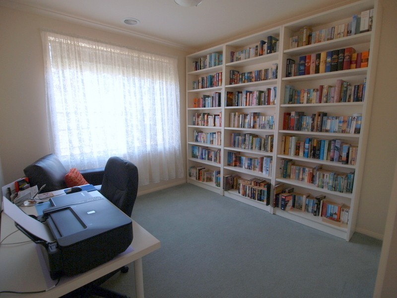 2 Owen Court, Corio VIC 3214
