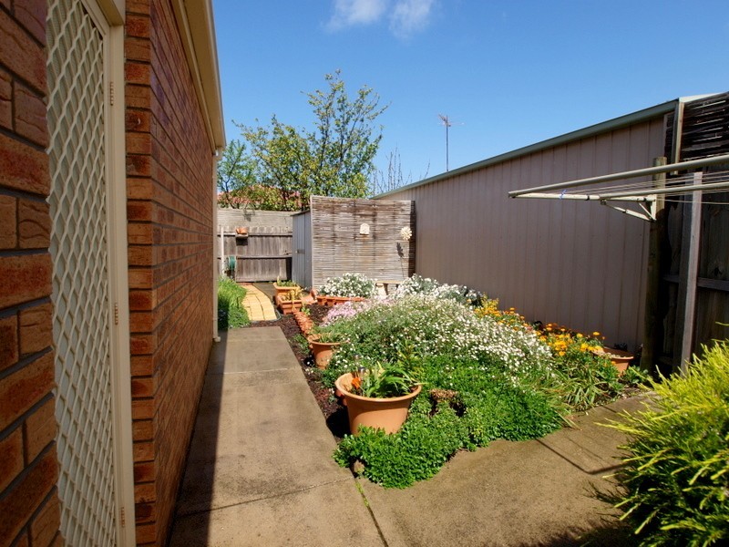 2 Owen Court, Corio VIC 3214