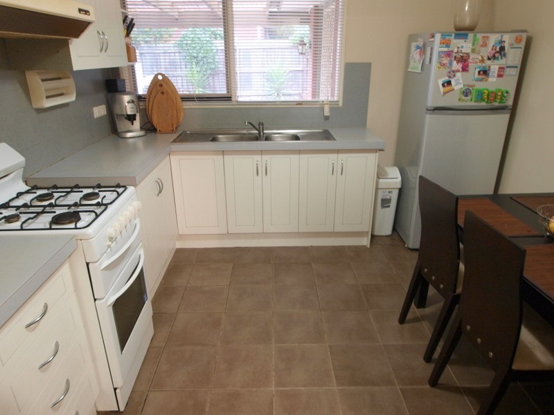 2 Yala Court, Bell Park VIC 3215