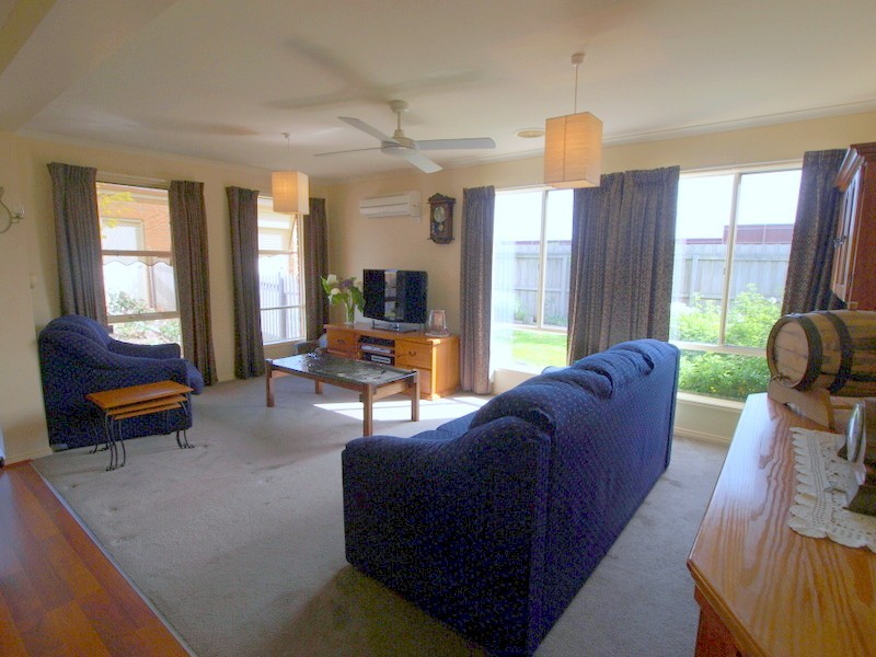 8 Juniper Court, Corio VIC 3214