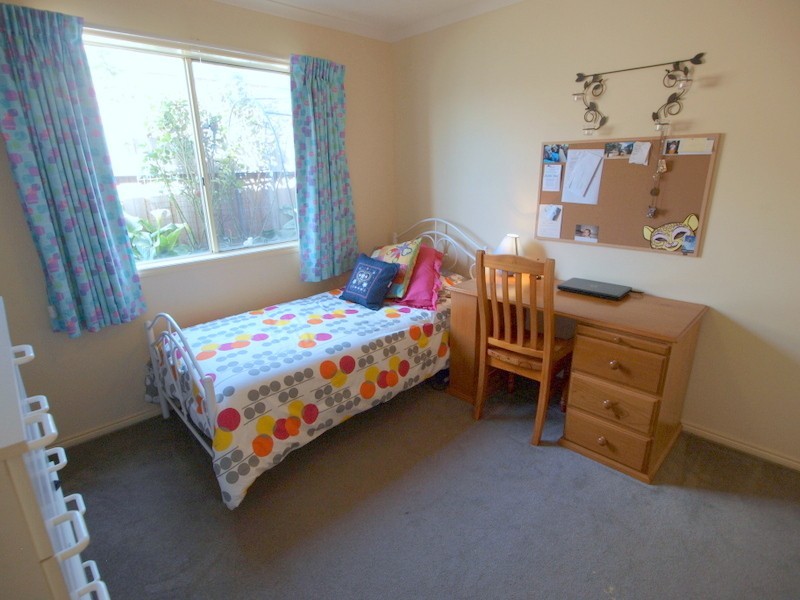 8 Juniper Court, Corio VIC 3214