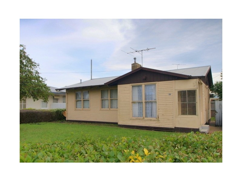 20 Rose Avenue, Norlane VIC 3214