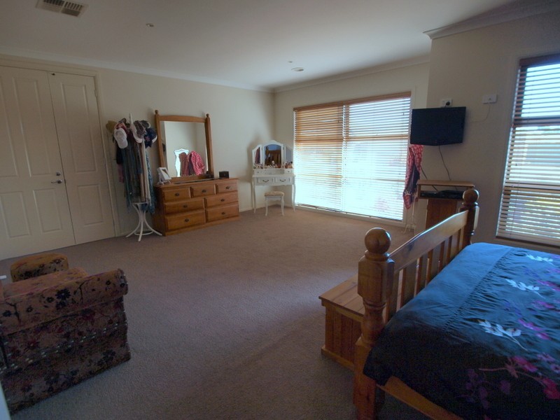 15 Melissa Drive, Lara VIC 3212