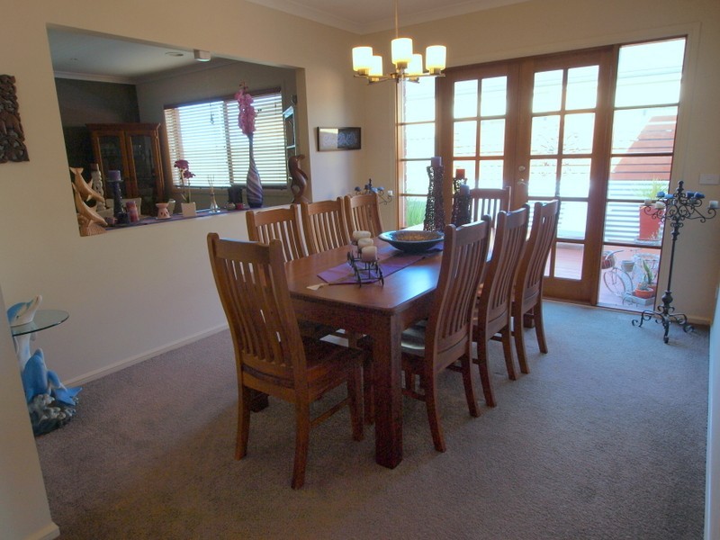 15 Melissa Drive, Lara VIC 3212