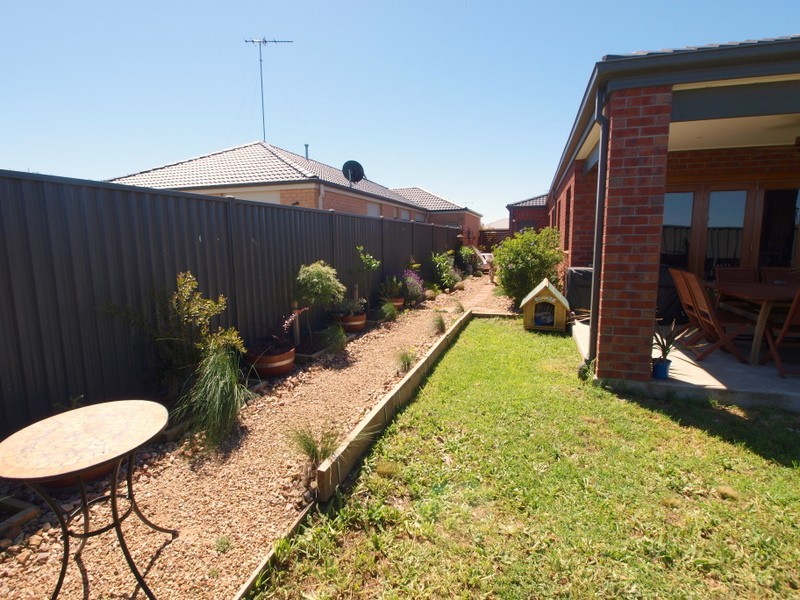 15 Melissa Drive, Lara VIC 3212