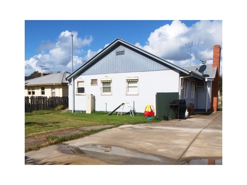 16 Jay Street, Norlane VIC 3214