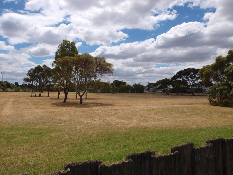4/72 St Georges Road, Corio VIC 3214