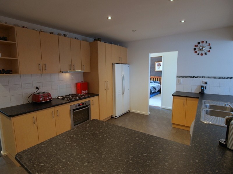 79 Kansas Avenue, Bell Post Hill VIC 3215