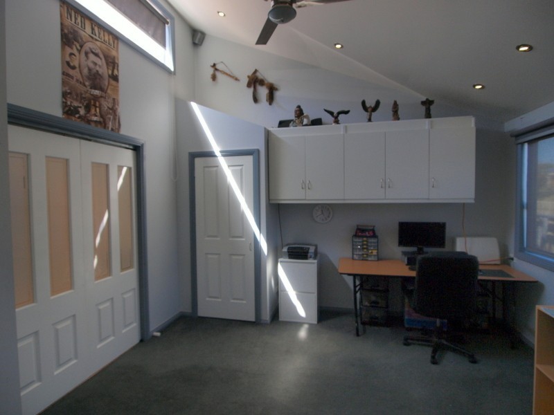 79 Kansas Avenue, Bell Post Hill VIC 3215