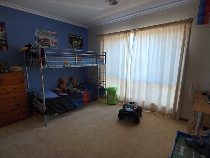 79 Kansas Avenue, Bell Post Hill VIC 3215