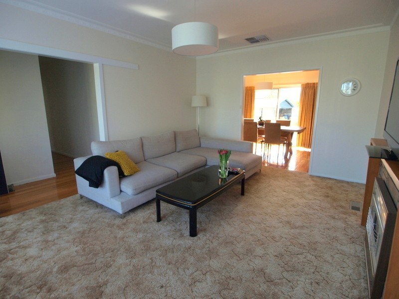 39 Station Lake Road, Lara VIC 3212