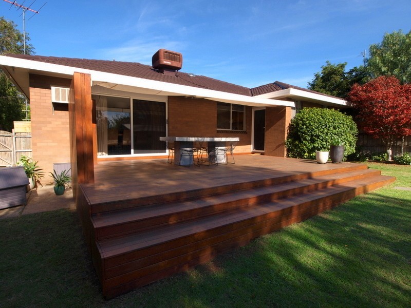 39 Station Lake Road, Lara VIC 3212