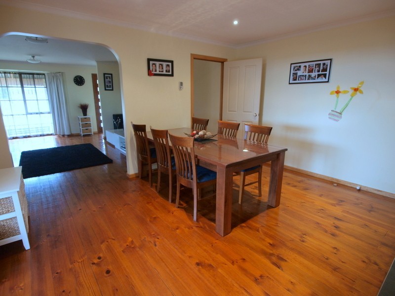 3 Scarlett Grove, Lara VIC 3212