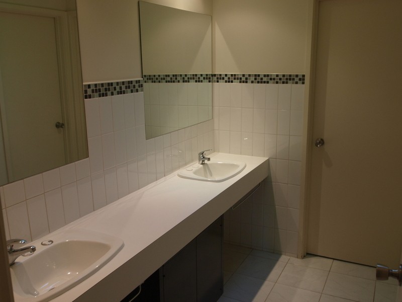 8 Dalwood Court, Corio VIC 3214