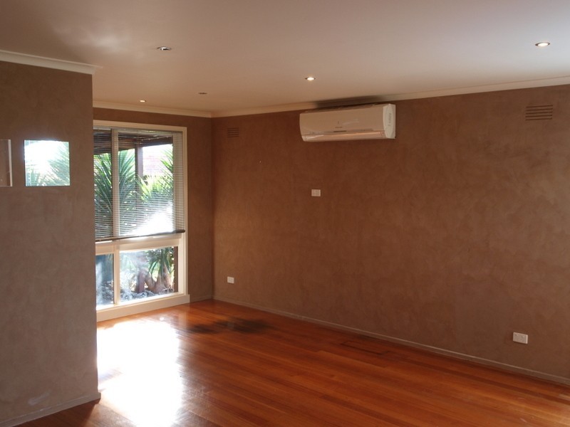 8 Dalwood Court, Corio VIC 3214