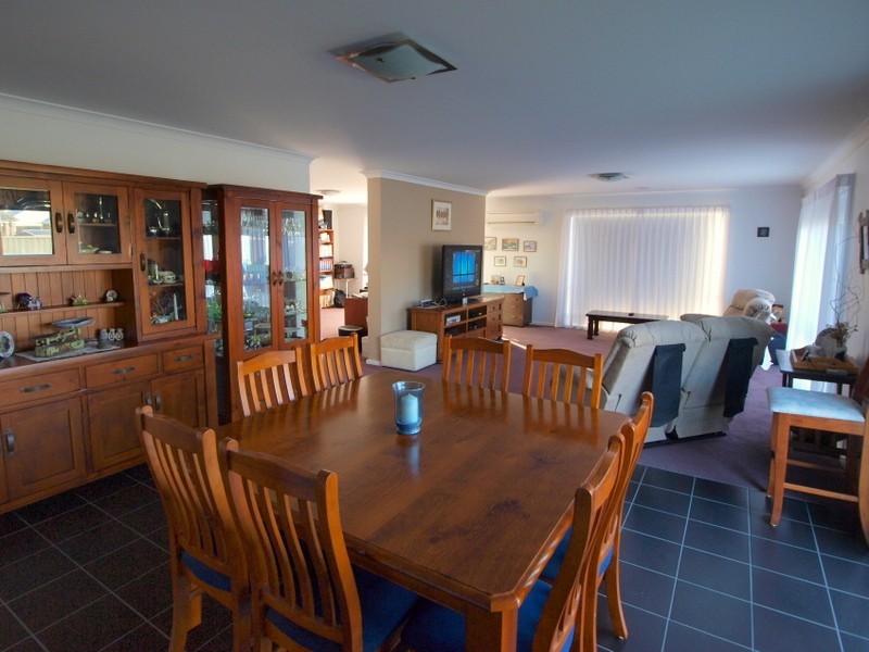 61 Moorhen Drive, Lara VIC 3212