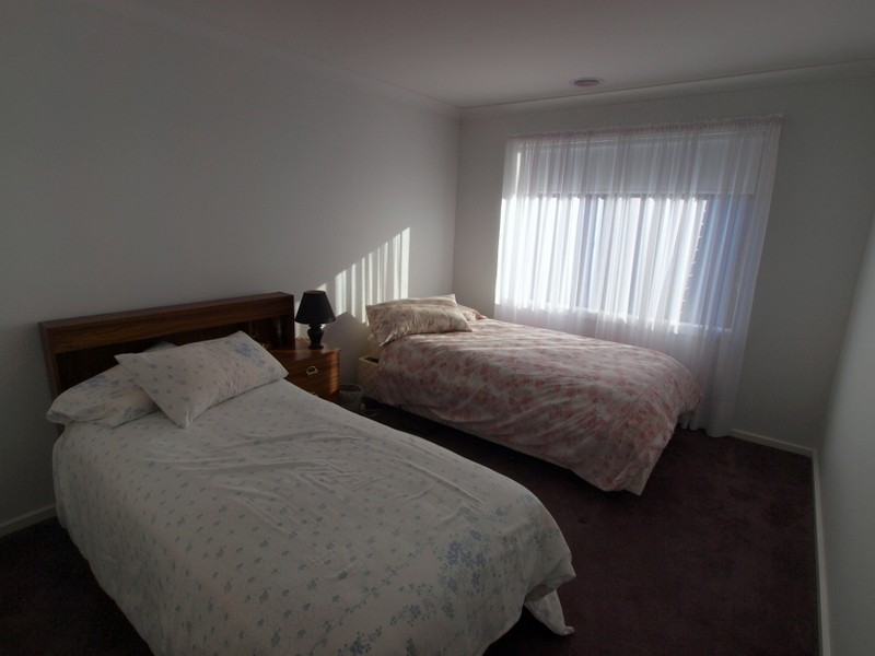 61 Moorhen Drive, Lara VIC 3212