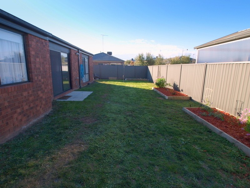 61 Moorhen Drive, Lara VIC 3212