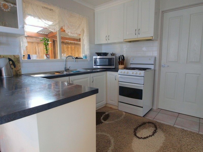 10 Caldermeade Drive, Corio VIC 3214