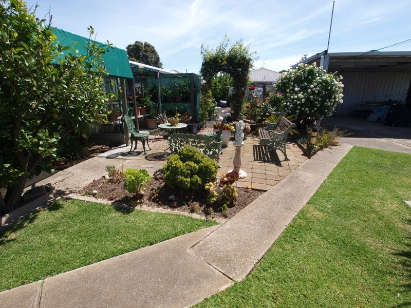 105 Station Street, Norlane VIC 3214