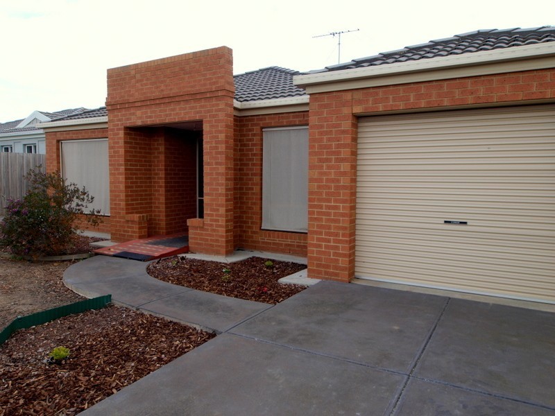 58 Streeton Close, Corio VIC 3214