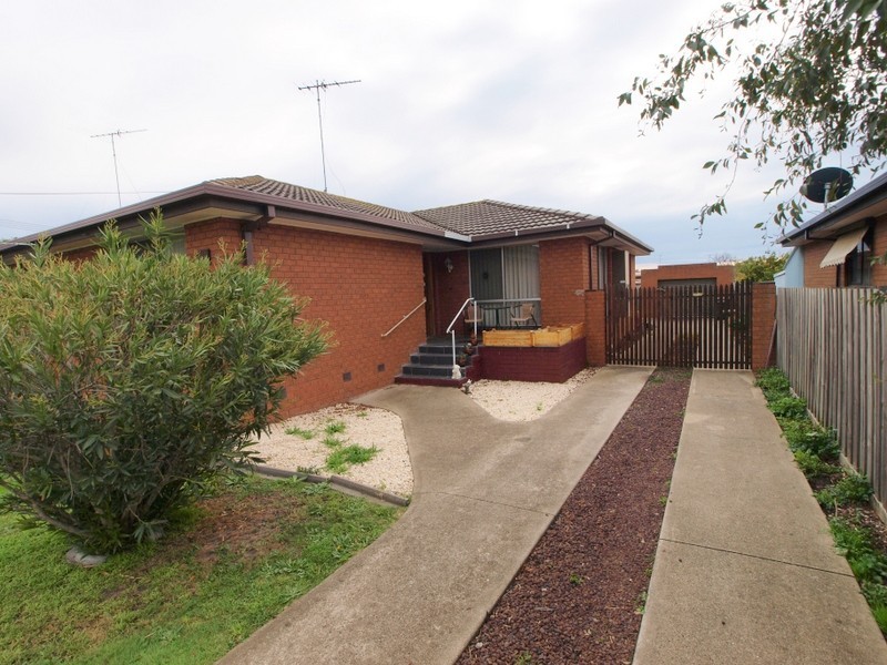 10 Marilyn Close, Corio VIC 3214