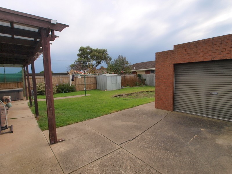 10 Marilyn Close, Corio VIC 3214