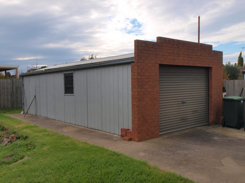 10 Marilyn Close, Corio VIC 3214