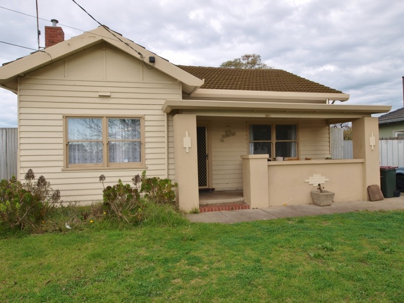 9 Wendover Avenue, Norlane VIC 3214
