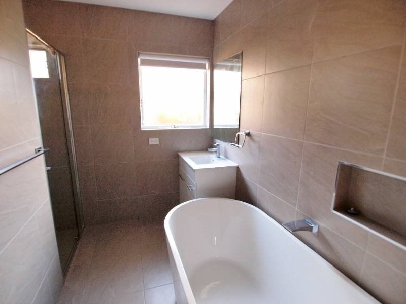 49 Darriwill Street, Bell Post Hill VIC 3215