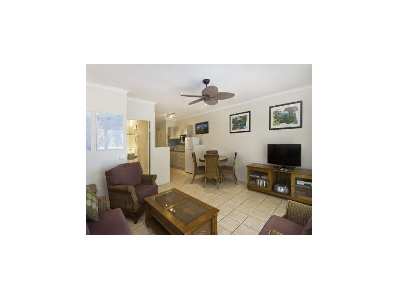 21/131 Williams Esplanade, Palm Cove QLD 4879